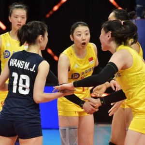 中国女排五局逆转德国 一传波动串联配合显生疏