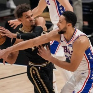 开云官方网-老鹰也想问价西蒙斯？他能助亚特兰大渡劫东决吗？